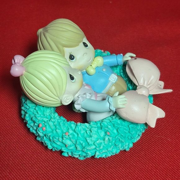VTG Precious Moments Holiday Ornament 1995 - Picture 6 of 12